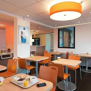 Ibis Budget Porte D'orleans ** París